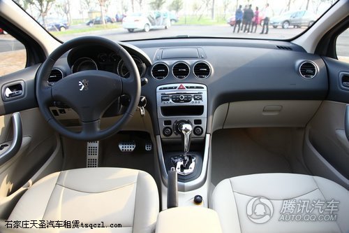 2010款标致408 2.0L自动豪华版 试驾实拍